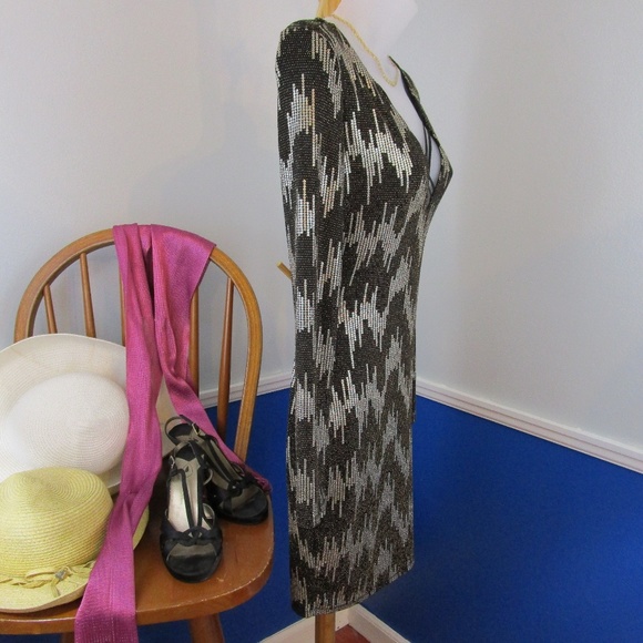 👗Host Pick👗 Shimmery Fitted Party Dress - Picture 3 of 8